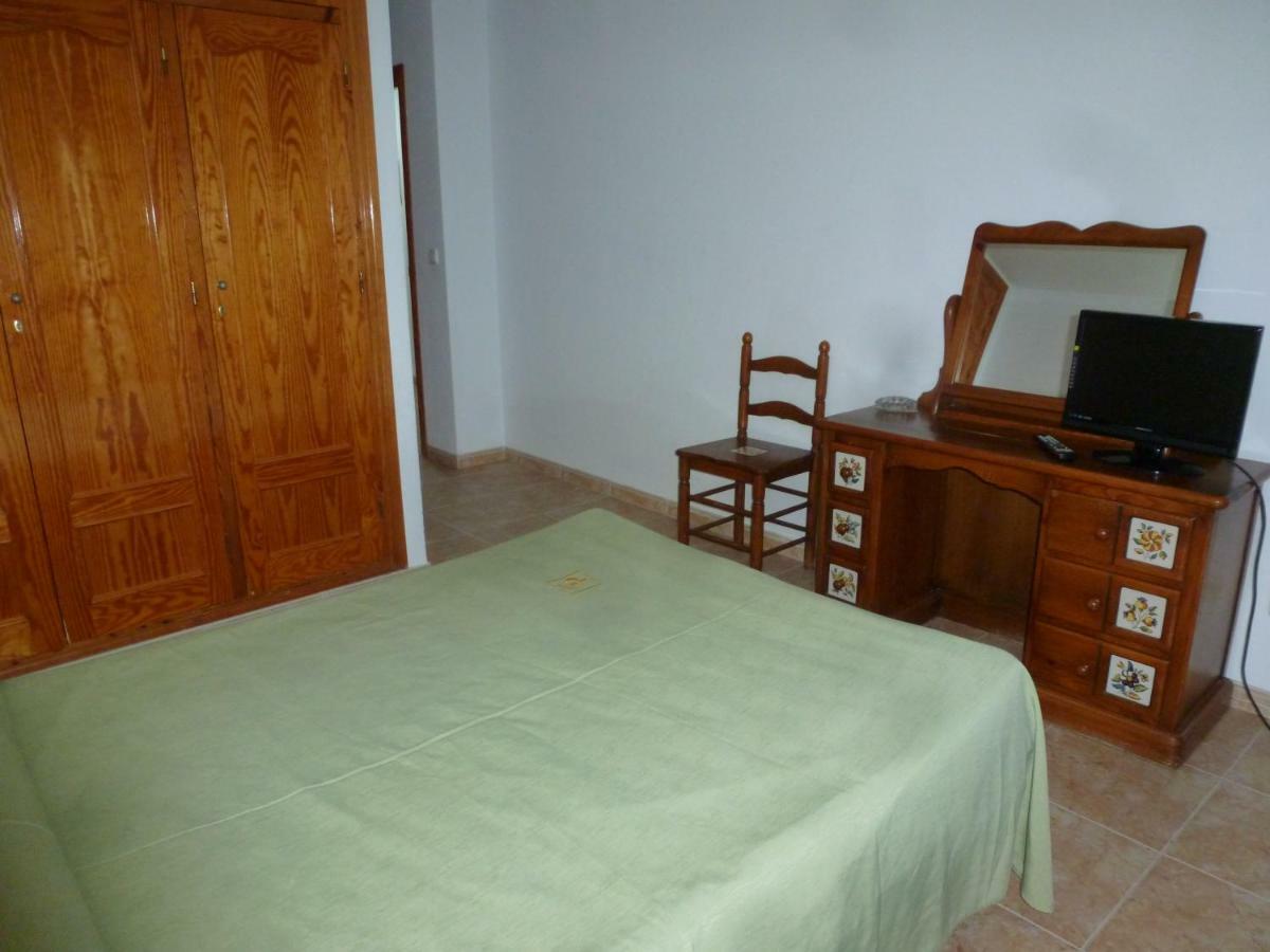 Hostal Cortés Garrucha Esterno foto